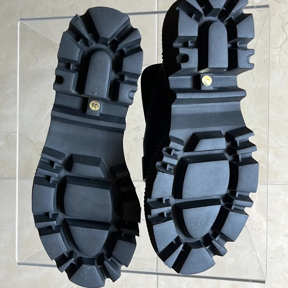 Ganor Dominic New Slides - Picture 3 of 6